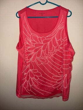 Coldwater Creek Coral Tank with White Bead Motif